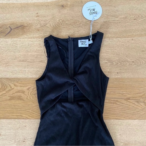 Princess Polly - Trisha Midi Dress in Black - Picture 3 of 8